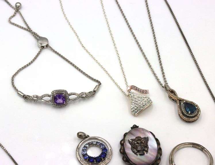 Group lot of Vintage 925 sterling silver mixed jewelry