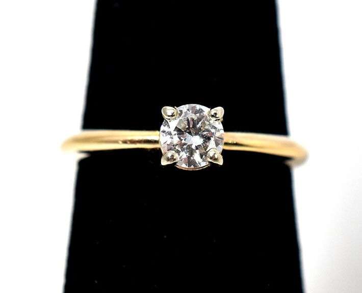Elegant 14K Yellow Gold Approx. 0.46CTW Diamond Ring