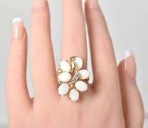 Beautiful 14K Yellow Gold Opal Gemstone Ring with Diamond Accents