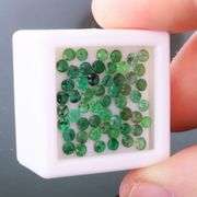 Vivid green! 3.34ct set of Colombian Emeralds!