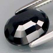 Gorgeous 1.77ct HEATED ONLY midnight blue Sapphire
