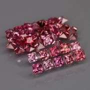 Exquisite 2.56ct set of rare pink Malaya Garnets