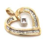10kt Yellow gold heart shaped diamond pendant