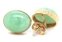 14kt Yellow gold oval Jade earrings