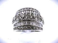 Dazzling 14 Kt White Gold Plate Simulated White VVs1 Diamond Ring