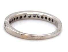 18kt White gold diamond band
