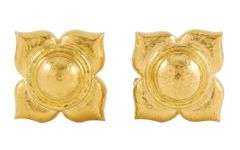 Elizabeth Locke Hammer Finish Quatrefoil Dome Convertible Earrings in 19K