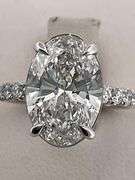CERTIFIED BRAND NEW 14K WHITE GOLD DIAMOND ENGAGEMENT RING. 4.75 CARATS.