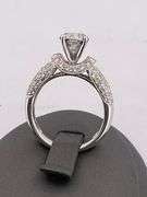 CERTIFIED BRAND NEW 18K WHITE GOLD DIAMOND ENGAGEMENT RING