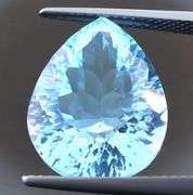 HIGH FIRE FLASHING!!! 12.04ct VS top Swiss blue Topaz!!!