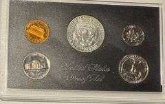 Two each 1968-1972 US Mint Proof Sets