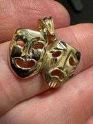 10K Yellow Gold Comedy & Tragedy Drama Mask Pendant