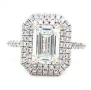 18kt White gold 2.67ct lab grown diamond in halo setting