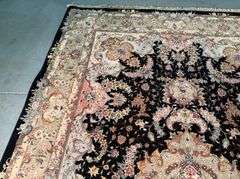Exquisite Silk&Wool Tabriz Rug 6x9