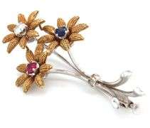 Sweet 18K W&Y Gold Floral Brooch with Stones