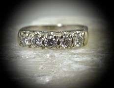 Classic 14K White Gold 1 Ct. T.W. Diamond Band