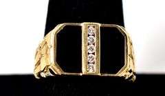 Charming 14K Yellow Gold Black Onyx Gemstone  Ring with Diamond Accents