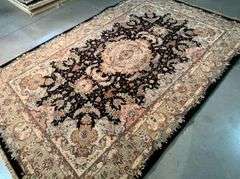 Exquisite Silk&Wool Tabriz Rug 6x9