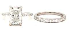 18kt White gold 2.55ct Cushion cut lab grown and 0.55ctw diamond under halo wedding set