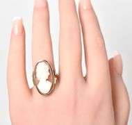 Vintage 10K Yellow Gold Cameo Ring