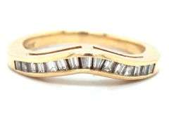 Estate 14K YG Channel Set Baguette Diamond Wavy Band