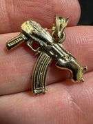 10K Yellow Gold Uzi Machine Gun Pendant