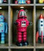 Sparking Planet Robot Wind-Up Tin Collector Series