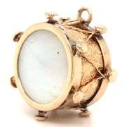 14kt Yellow gold mother of pearl drum charm