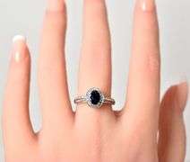 Gorgeous 18K White Gold Blue Sapphire Gemstone Ring with Diamond Accents