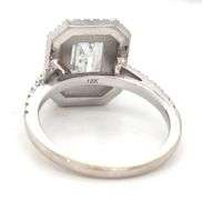 18kt White gold 2.67ct lab grown diamond in halo setting