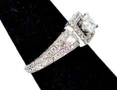 Neil Lane 14K White Gold Stunning Diamond Ring