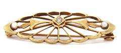 Prett 14K YG Brooch with Seed Pearls