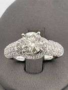 CERTIFIED BRAND NEW 18K WHITE GOLD DIAMOND ENGAGEMENT RING