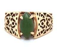 10kt Yellow gold marquise green Jade ring