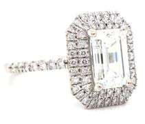 18kt White gold 2.67ct lab grown diamond in halo setting