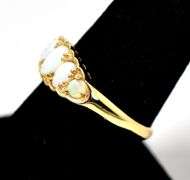 Beautiful 14K Yellow Gold Opal Gemstone Ring