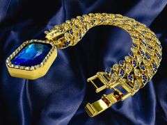 Dazzling 14 K Yellow Gold Plate Simulated Blue Tanzanite Chain Pendant Necklace