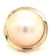 14kt Yellow gold Mabe pearl ring