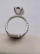 CERTIFIED BRAND NEW 14K WHITE GOLD DIAMOND ENGAGEMENT RING. 4.75 CARATS.
