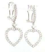 18kt White gold 1.18ctw diamond heart shaped dangle earrings
