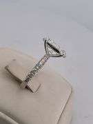 CERTIFIED BRAND NEW 14K WHITE GOLD DIAMOND ENGAGEMENT RING. 4.75 CARATS.