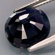 Woah! This 2.94ct Sapphire is midnight blue with silver sparkles!