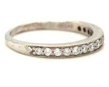 18kt White gold diamond band