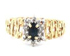 Nicely Designed 14K YG Marquise Sapphire Ring