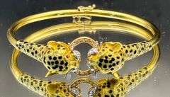 VINTAGE 1980s 18K GOLD LEOPARD BANGLE WITH DIAMONDS & RUBIES