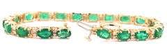 14kt Yellow gold 9.50ctw emerald and diamond bracelet