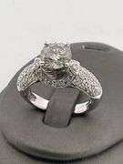 CERTIFIED BRAND NEW 18K WHITE GOLD DIAMOND ENGAGEMENT RING