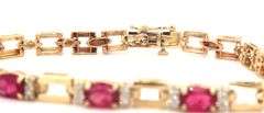14kt Yellow gold 2.40ctw oval Tourmaline and diamond 3 stone square link bracelet