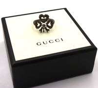 Gucci glass pearl heart ribbon ring