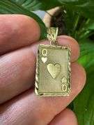 10k Yellow Gold Queen of Hearts Pendant